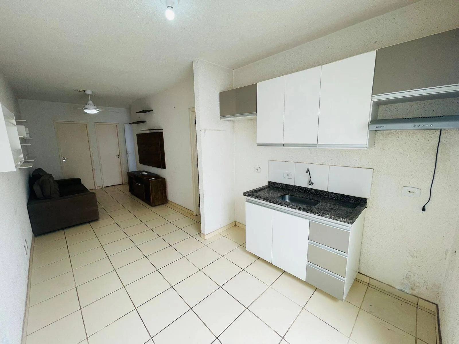 Imagem Casa 2 Quartos sendo 1 Suíte Condomínio Rio Manso Bairro Jardim Imperial