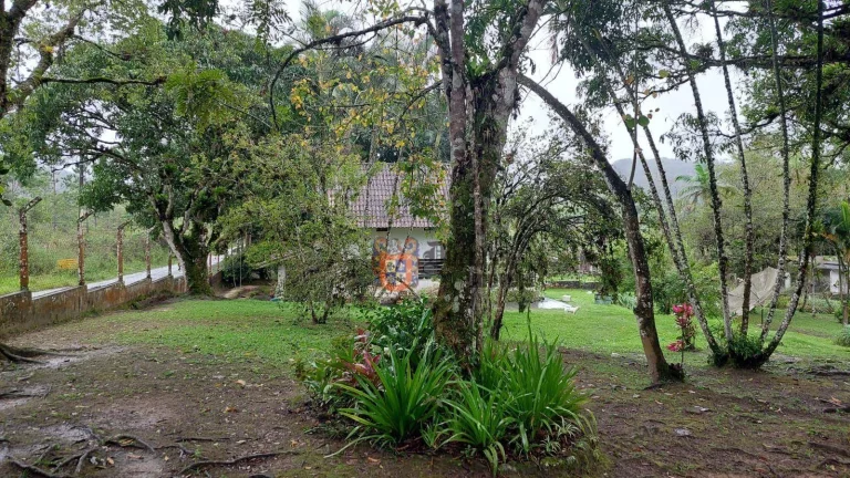 Imagem Sítio com 6 dormitórios à venda, 20000 m² por R$ 650.000,00 - Parque Serra Mar - Peruíbe/SP