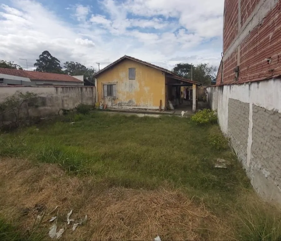 Imagem Casa à venda 2 Quartos, 1 Vaga, 308M², Vila Passos, Lorena - SP