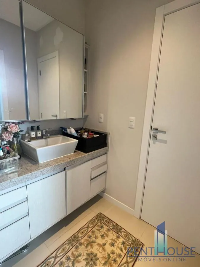 Imagem Apartamento Zona Central para Venda em Balneário Camboriú, CENTRO, 3 dormitórios, 3 suítes, 3 banheiros, 2 vagas