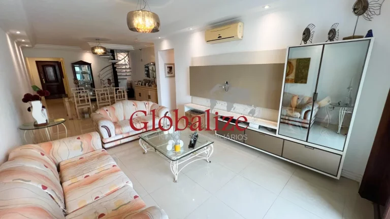 Imagem Cobertura Duplex à venda com 404m², 4 Dormitórios e 3 vagas na Ponta da Praia - Santos por R$ 1.600.000,00.