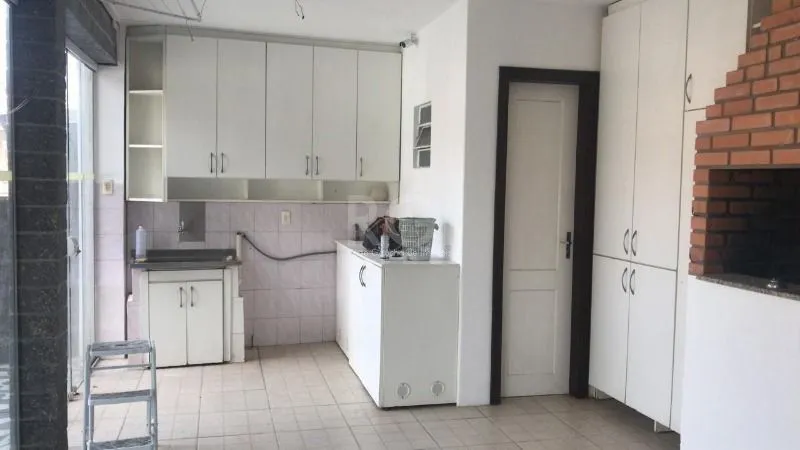 Imagem Casa para Venda - 242m², 3 dormitórios, sendo 1 suites, 3 vagas - Aberta dos Morros