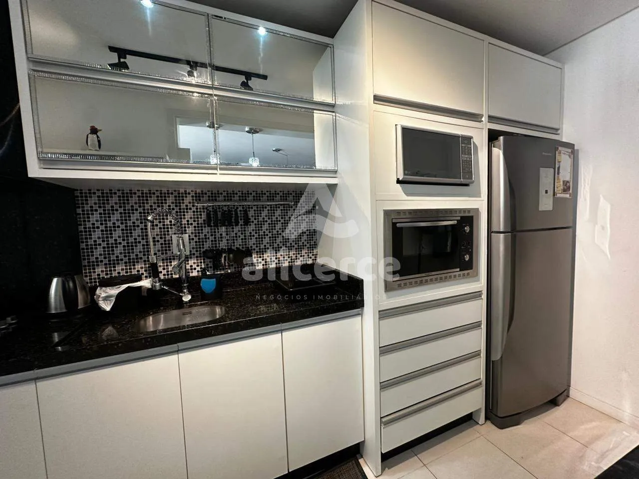 Imagem Apartamento à venda com 2 quartos 1 suíte, 69,2m² em Areias São José