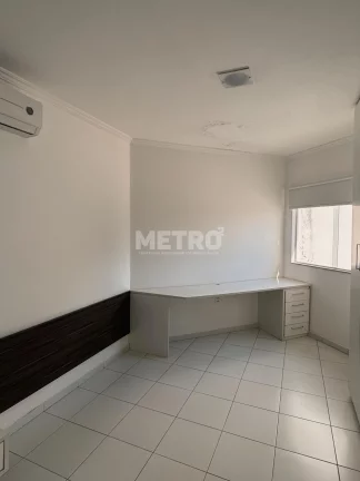 Imagem Casa, Cond. Água Viva, Piscina, Gourmet com churrasqueira, 4 4, sendo 2 suítes