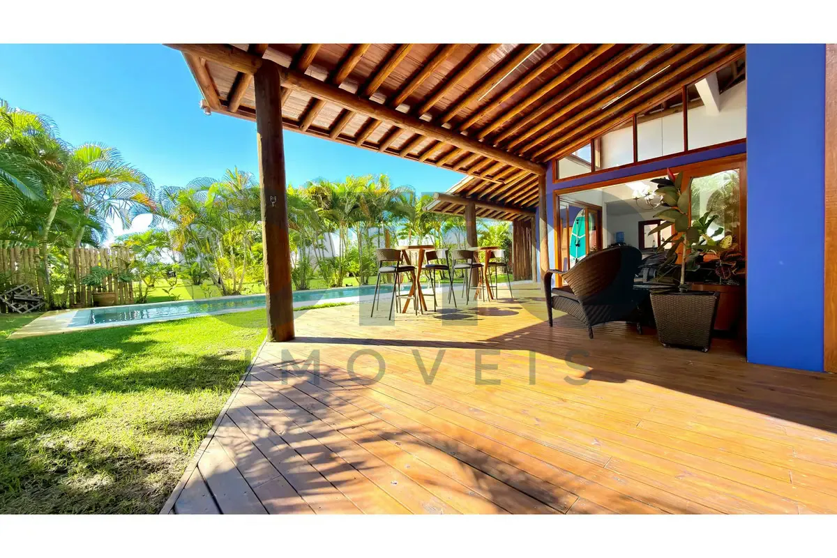 Imagem Casa com 4 quartos e 3 suítes para venda em Praia do Mutá, Porto Seguro