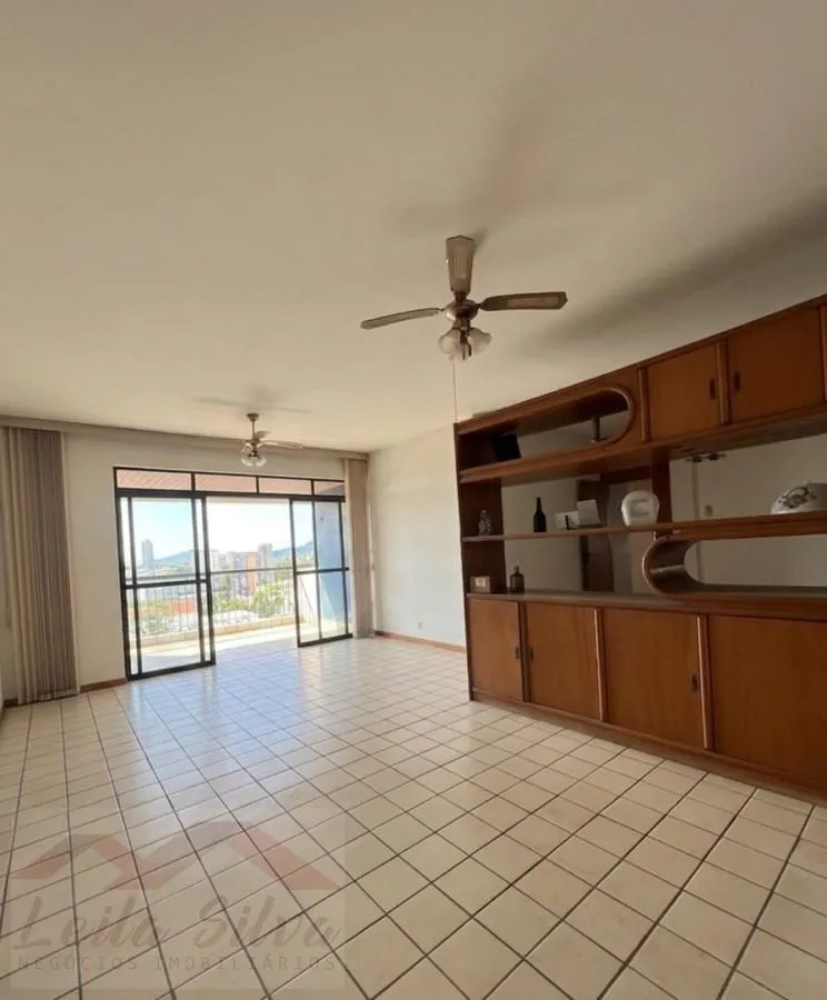 Imagem Apartamento 137m² à venda no Edifício Del Rei Dom Carlos III, Bairro Ilhotas Teresina PI