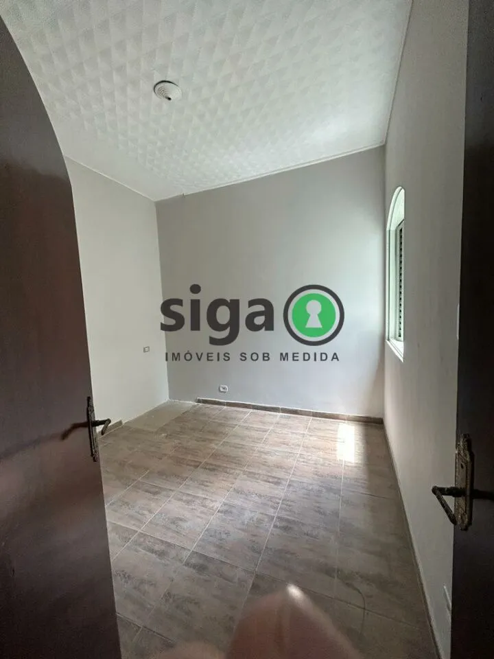 Imagem Casa Ampla com 260m², 6 quartos, 1 vaga - disponível para venda e locação!