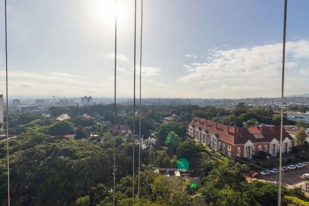 Imagem Apartamento de 1 dormitório à venda no Bairro Três Figueiras - Porto Alegre