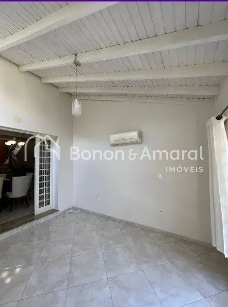 Imagem Casa sobrado, com 3 quartos, 1 suíte, Cidade Universitária - Campinas / SP