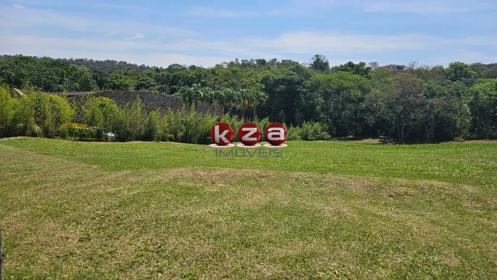 Imagem Terreno de 3.181m² à venda no Condomínio Quinta da Baroneza em Bragança Paulista-SP
