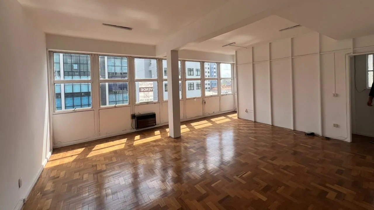 Sala comercial à venda em Caxias do Sul, São Pelegrino, 79.06m2