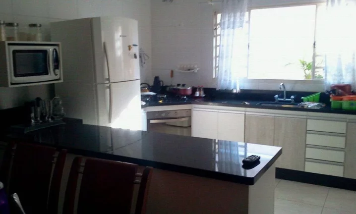 Imagem Casa Residencial em POÇOS DE CALDAS - MG, JARDIM DAS HORTÊNSIAS