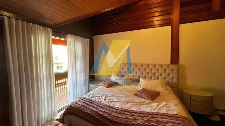 Imagem Casa de Alto Padrão à Venda com 540m² - Espaço, Conforto e Sofisticação