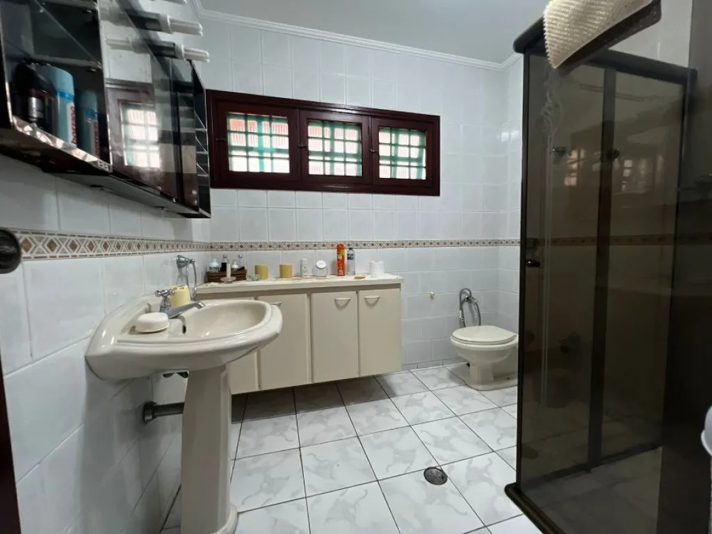 Imagem CASA COM 389,00 m² - FLÓRIDA - PRAIA GRANDE SP