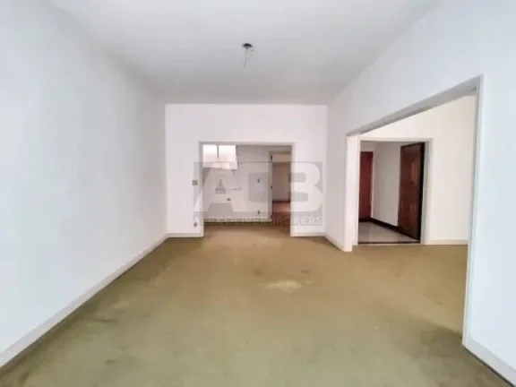 Imagem Apartamento à venda em Copacabana, 233m2, 4 quartos, 1 Vaga, na Bolívar.