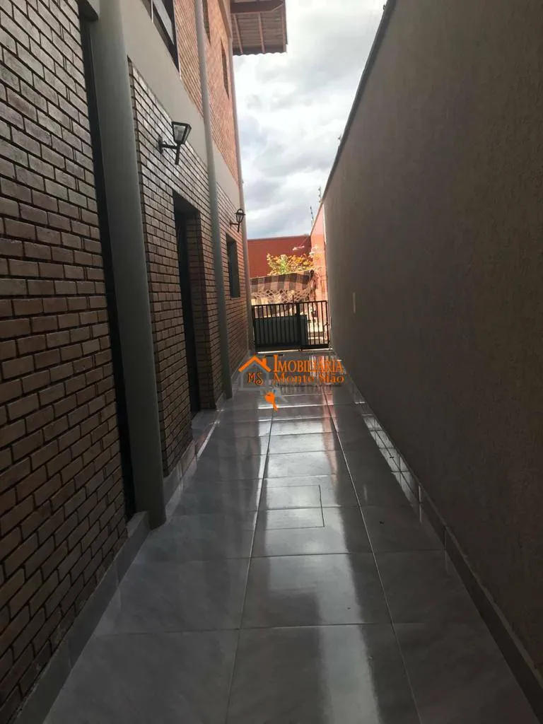 Imagem Sobrado com 3 dormitórios à venda, 375 m² por R$ 3.180.000,00 - Cidade Maia - Guarulhos/SP