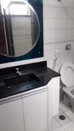 Imagem Apartamento com 4 Quartos para Alugar, 200 m² em Batista Campos - Belém