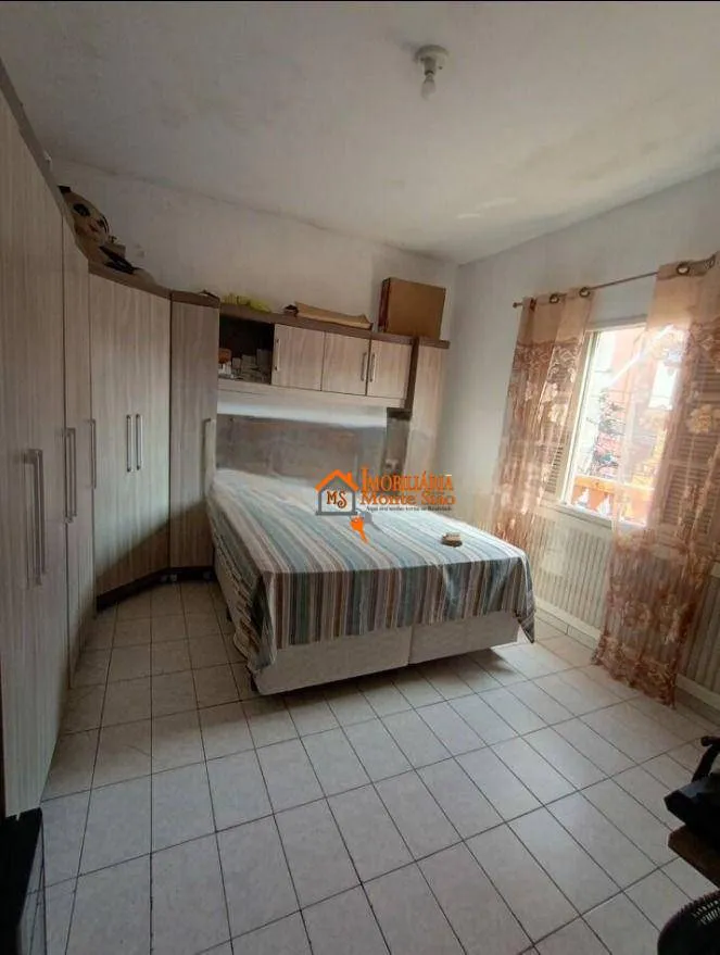 Imagem Sobrado com 4 dormitórios à venda, 250 m² por R$ 690.000,00 - Parque Santos Dumont - Guarulhos/SP