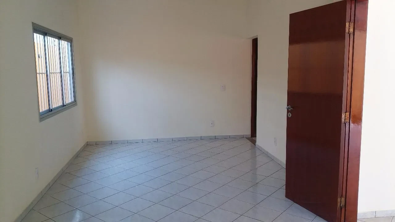 Imagem Casa com 3 Quartos para Alugar, 200 m² em Goiabeira - Cuiabá