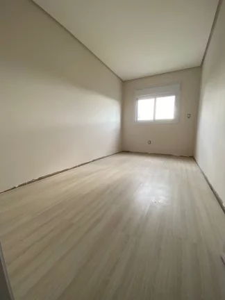 Imagem Sobrado Duplex 3 quartos sendo 1 suíte para venda no bairro São Luiz em Caxias do Sul