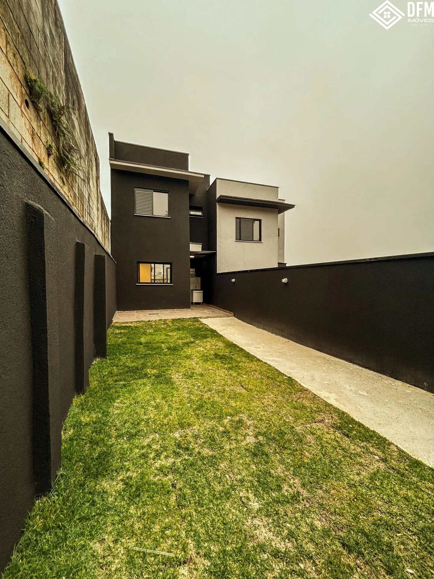 Imagem Sobrado com 2 Dormitorio(s) localizado(a) no bairro Vila São Paulo em Mogi das Cruzes / Mato Grosso do Sul Ref.:80965328