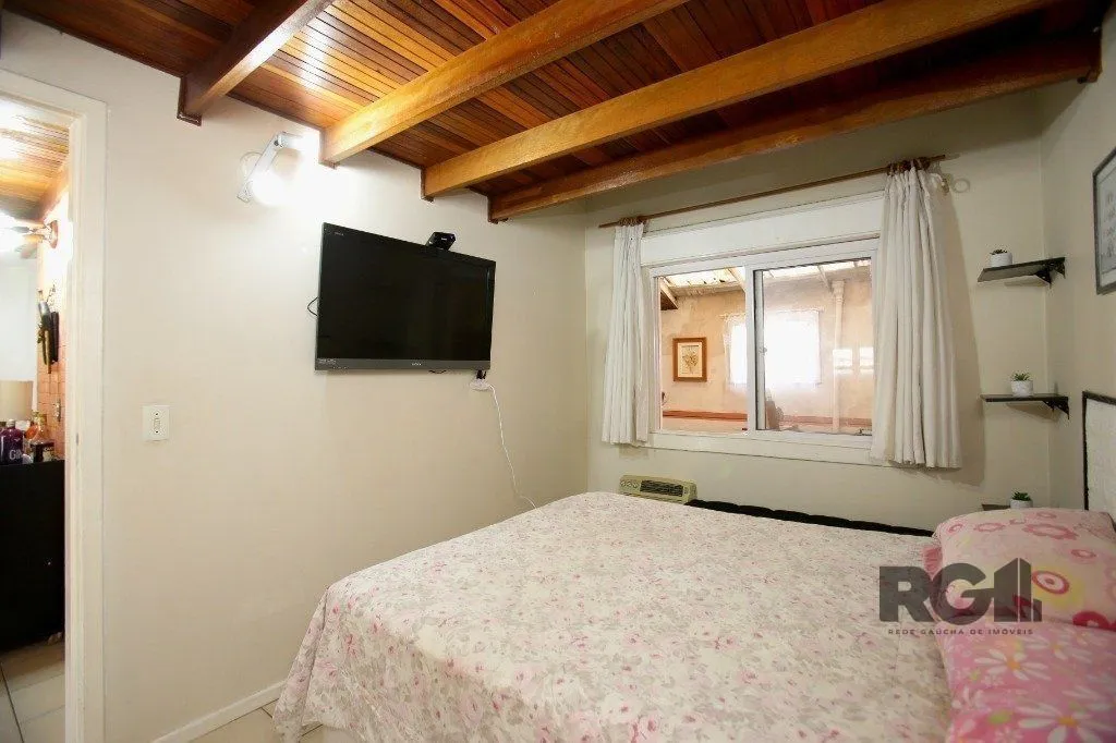 Imagem Casa para Venda - 70m², 3 dormitórios, 2 vagas - Jardim Leopoldina