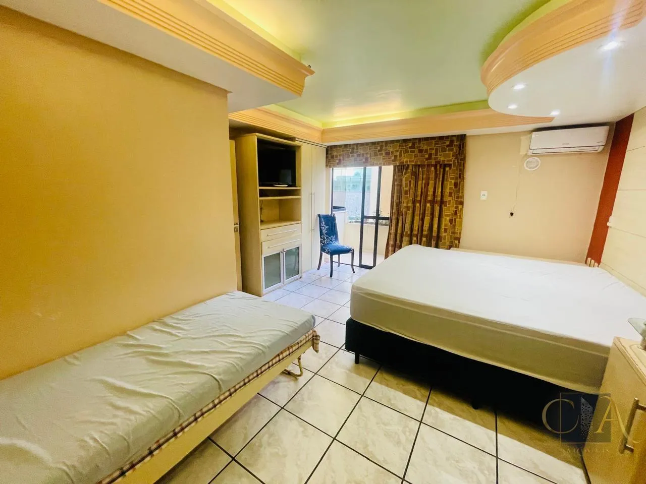 Imagem Apartamento para Temporada em Itapema, Meia Praia, 4 dormitórios, 1 suíte, 4 banheiros, 2 vagas