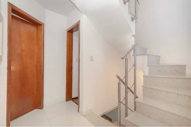 Imagem Casa em Condomínio para venda no bairro Ipanema em Porto Alegre