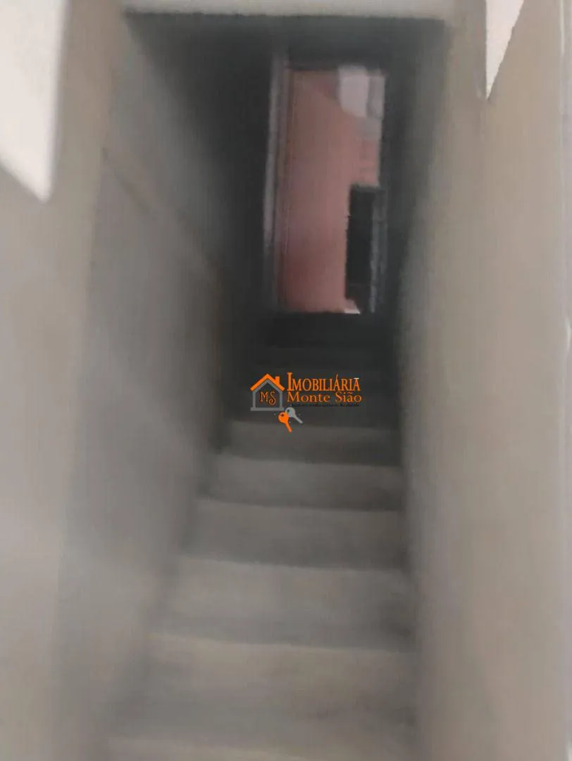 Imagem Sobrado à venda, 98 m² por R$ 243.999,00 - Água Chata - Guarulhos/SP