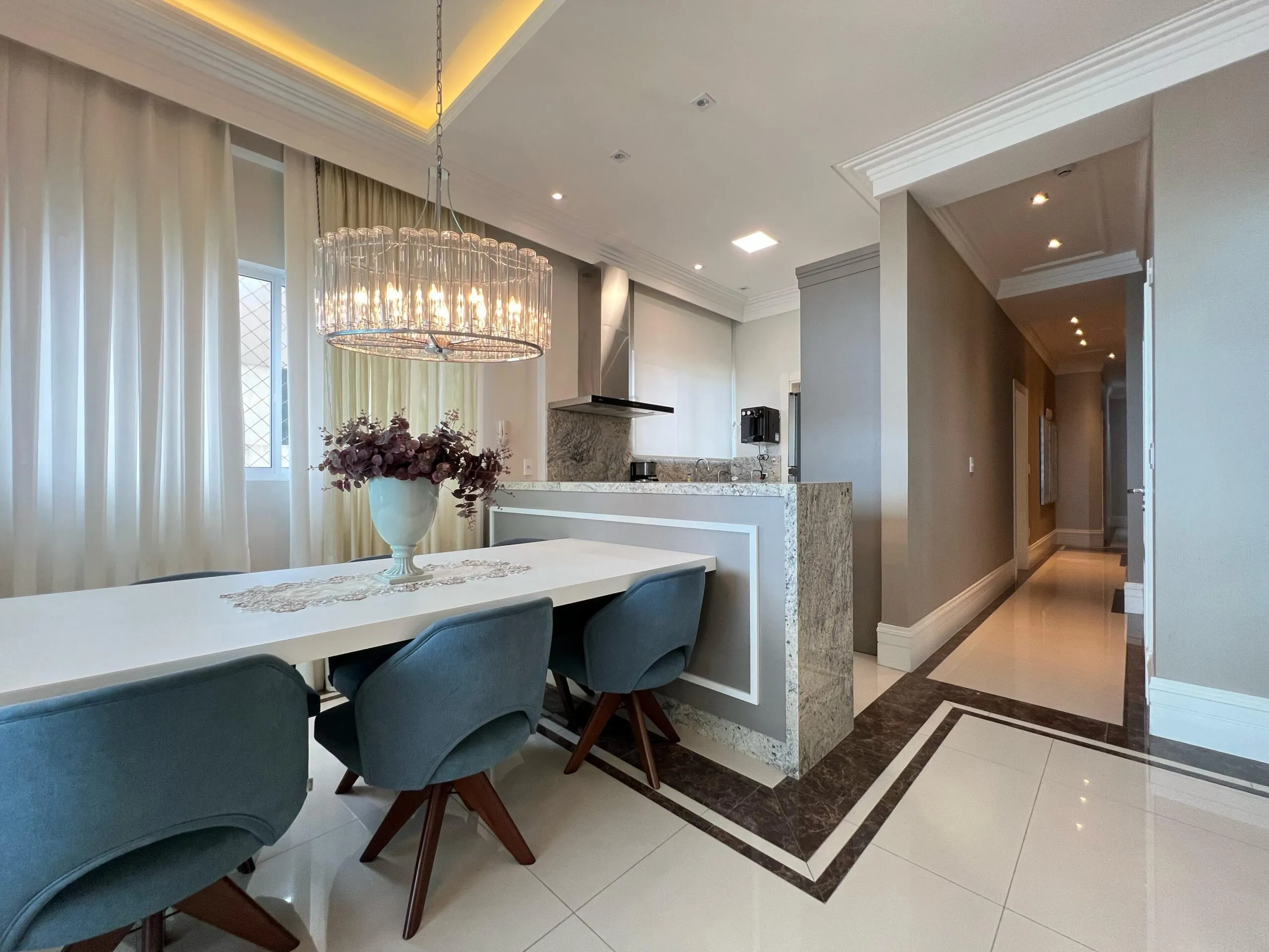 Imagem Apartamento com vista para o mar à venda com 168m2 por R$ 7.000.000,00