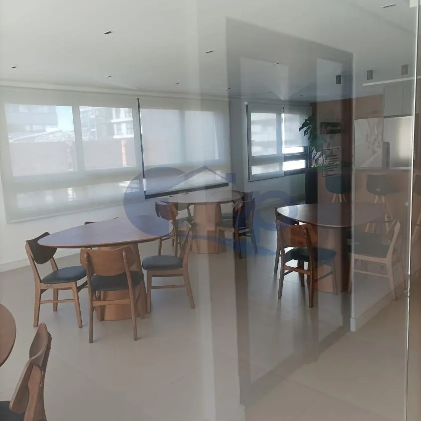 Imagem Apartamento de 117m² com 3 dormitorios, vista para o mar e 2 vagas em Torres