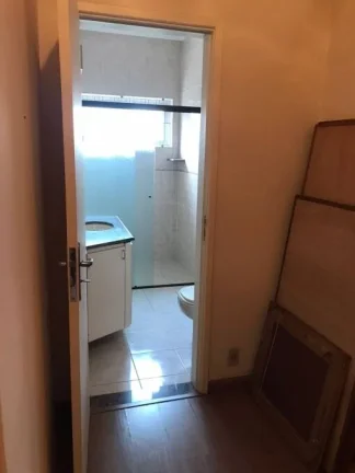 Imagem Vendo Sobrado em Santo André, Bairro Jardim