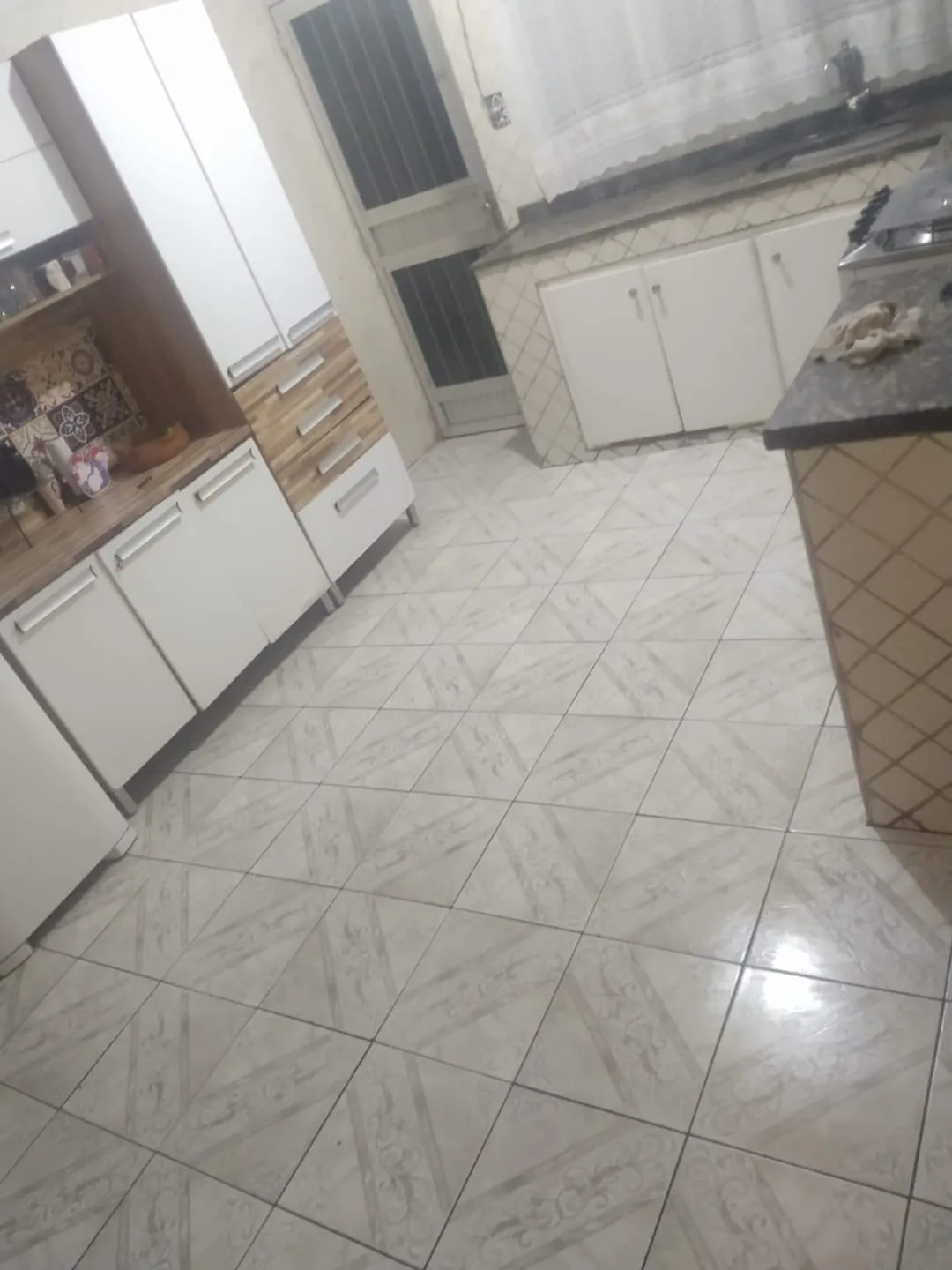 Imagem Casa à venda 3 Quartos, 1 Vaga, 250M², Vila Rica, Pindamonhangaba - SP
