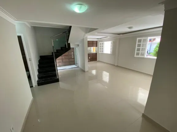 Casa de Condomínio com 4 Quartos à Venda,  em Jardim Eldorado - São Luís