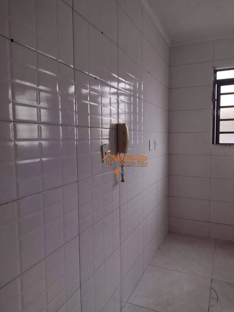 Imagem Apartamento com 2 dormitórios à venda, 46 m² por R$ 203.000,00 - Jardim Santo Expedito - Guarulhos/SP