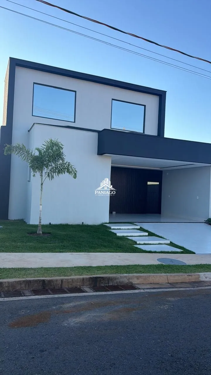 Foto do imóvel Casa Nova com 3 Suítes e Piscina à Venda no Condomínio Brisas