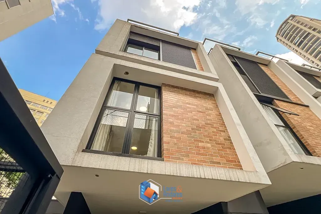 Imagem Casa em Condomínio à venda 2 Quartos 2 Suites 2 Vagas 181M² Higienópolis São Paulo - SP