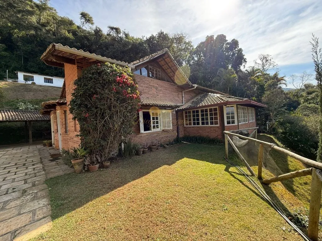 Imagem Casa para Venda em Teresópolis / RJ no bairro Parque do Imbui