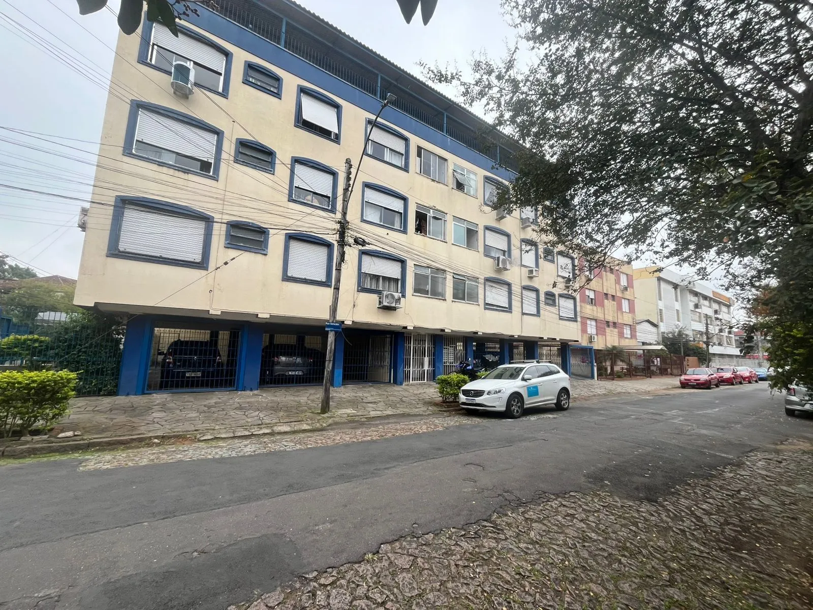 Imagem Apto de 02 dorm, mobiliado, transformado em 01 dorm, com vaga no Passo da Areia