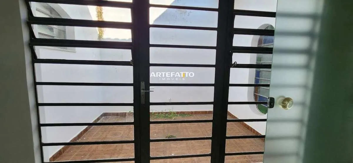 Imagem Casa à venda em Mogi das Cruzes, Vila Lavínia, com 3 quartos, 500m2