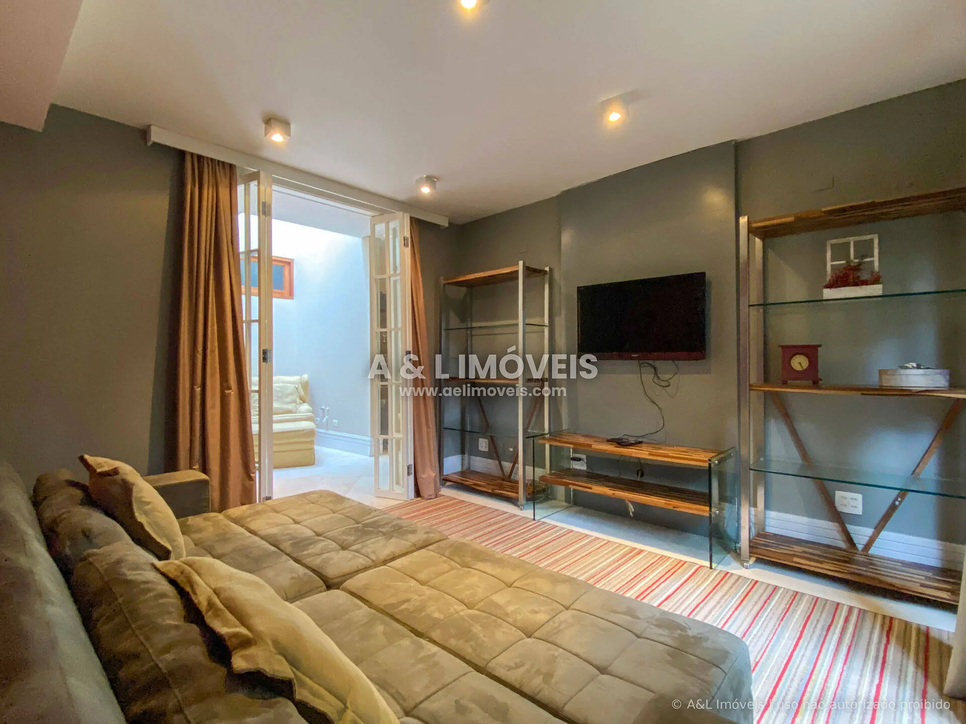 Imagem Casa Campos do Jordão | Condomínio Fechado 6 Casas | 3 Suítes | Calefação