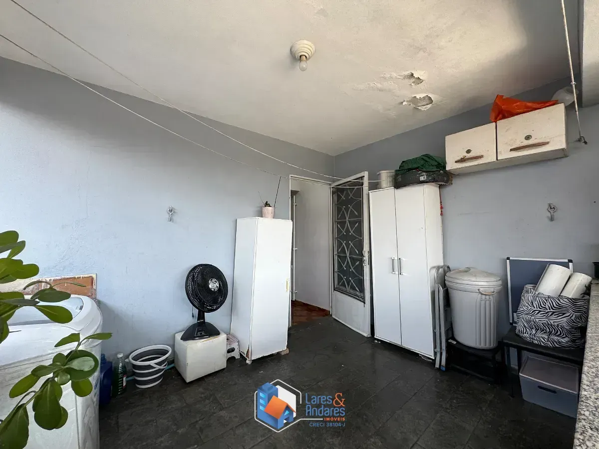 Imagem Sobrado para venda em Chácara Belenzinho com 3 quartos, sendo 1 suíte, 200m²
