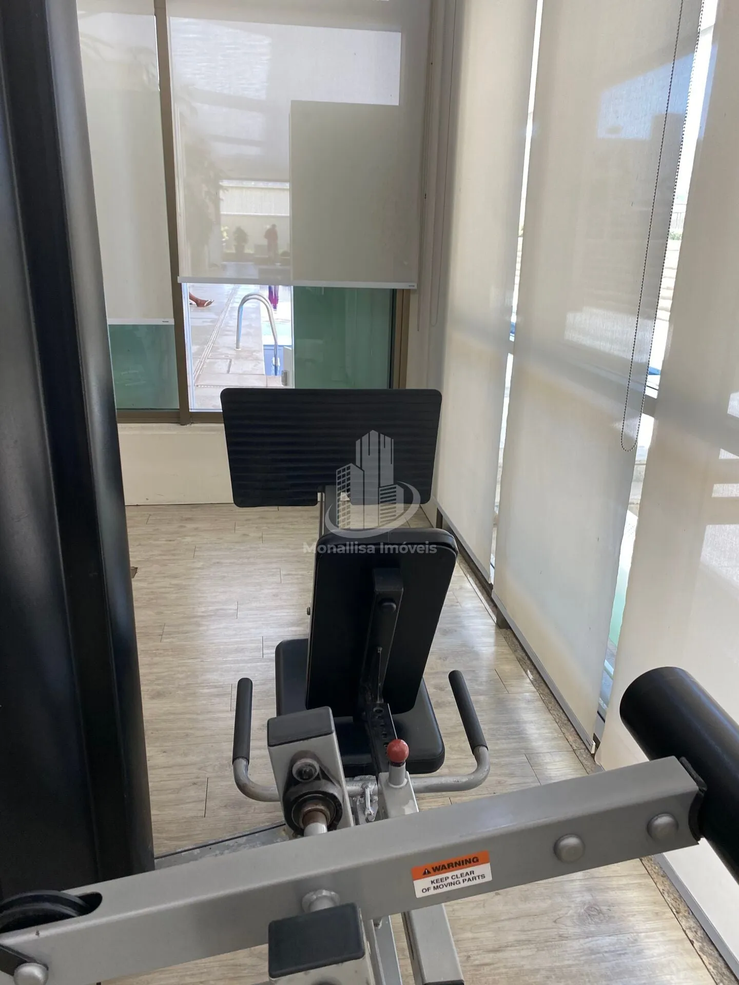 Imagem Sala comercial mobiliada com vaga na Barra da Tijuca