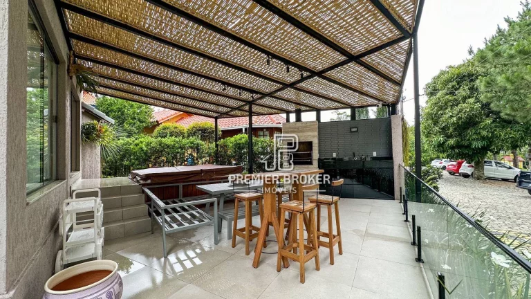 Imagem Casa à venda, 115 m² por R$ 1.050.000,00 - Vargem Grande - Teresópolis/RJ