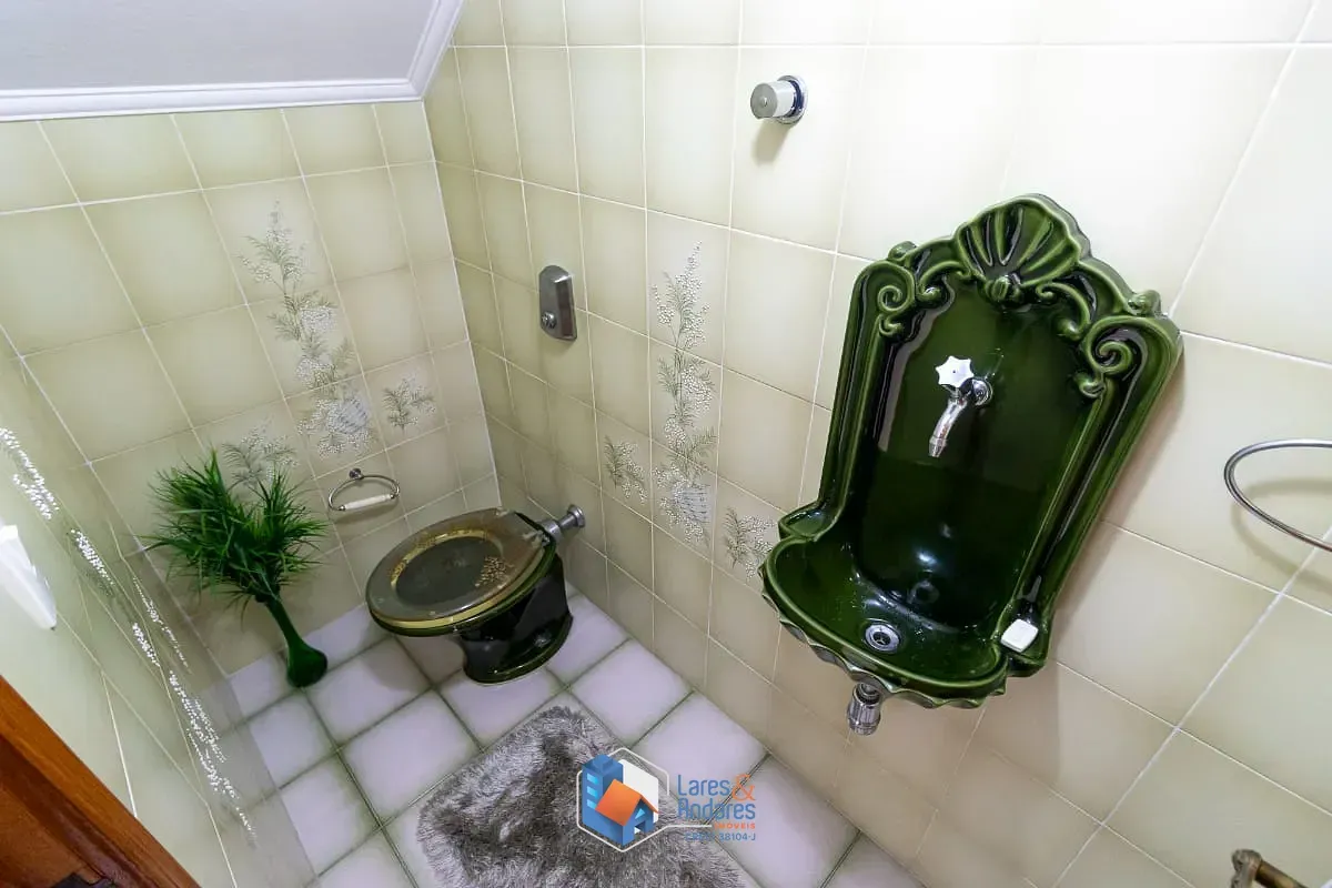 Imagem Casa para venda em Mirandópolis com 3 quartos, sendo 3 suítes, 284m²