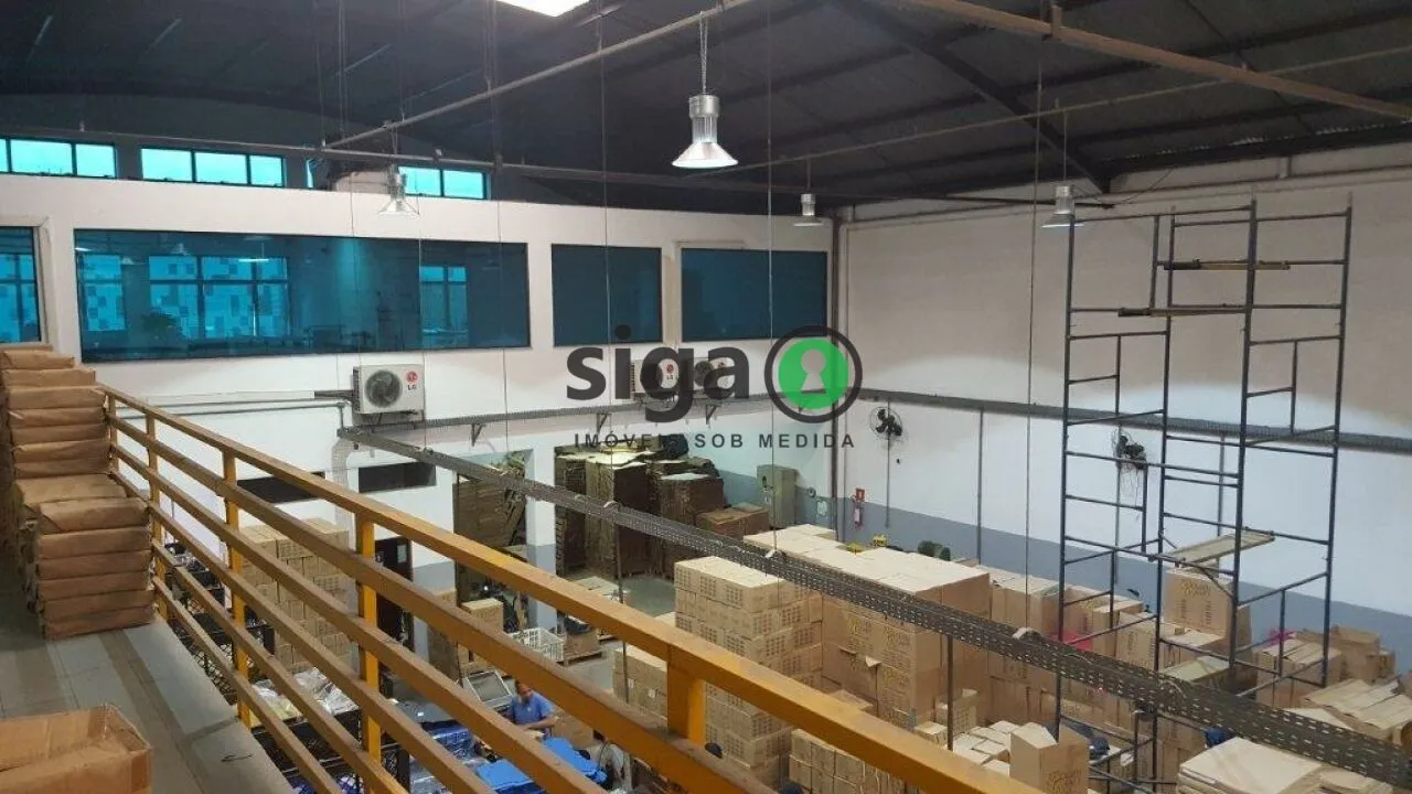 Imagem GALPÃO COMERCIAL 1.000 m² - 8 VAGAS - LOCALIZAÇÃO PRIVILEGIADA