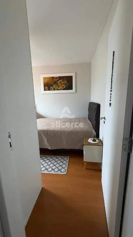 Imagem Apartamento à venda com 3 quartos , 76,1m² em Barreiros São José