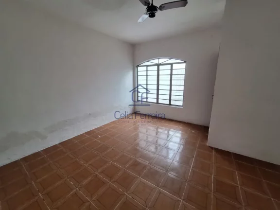 Imagem OPORTUNIDADE - casa 2 dormitórios a 200m da praia Porto Novo - Caraguatatuba/SP