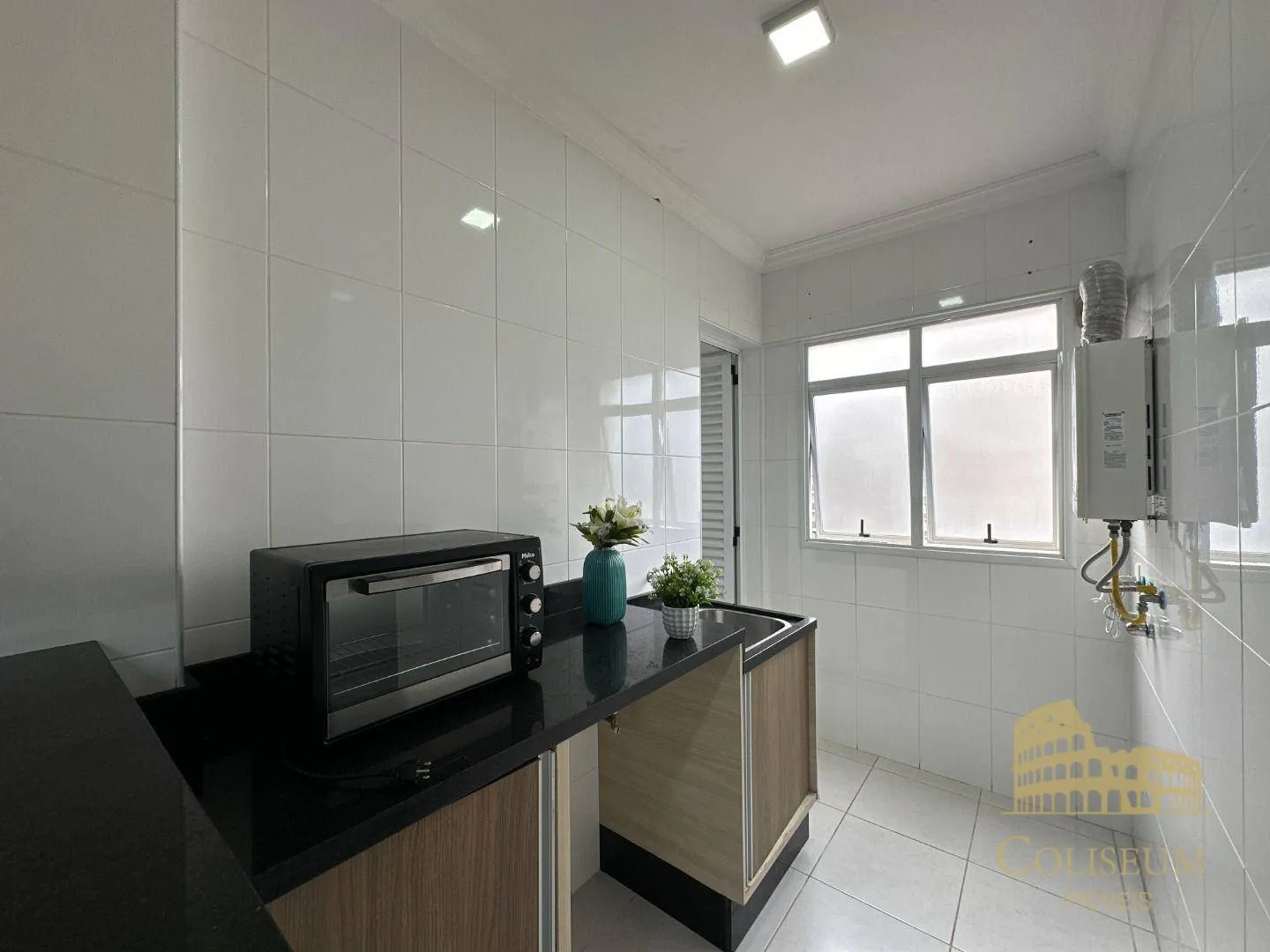 Imagem Apartamento com 3 dormitórios à venda, 123 m² por R$ 990.000,00 - Canto do Forte - Praia Grande/SP