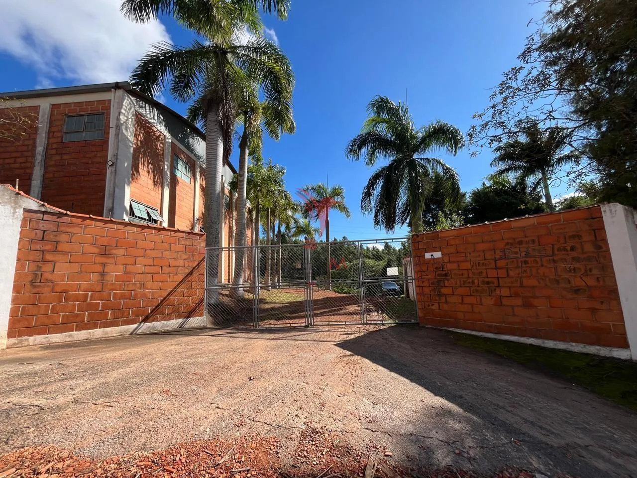 Foto do imóvel Área Industrial a venda em Itu/SP com cinco Galpões Industriais em Rodovia Waldomiro Corrêa de Camargo, Km 54 - Melissa, Itu - SP
